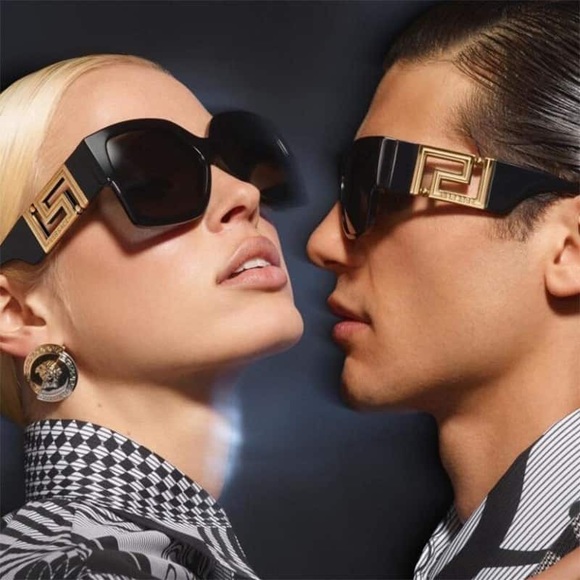 Versace: Greca Logo Oversized Gold Sunglasses - Picture 2 of 14